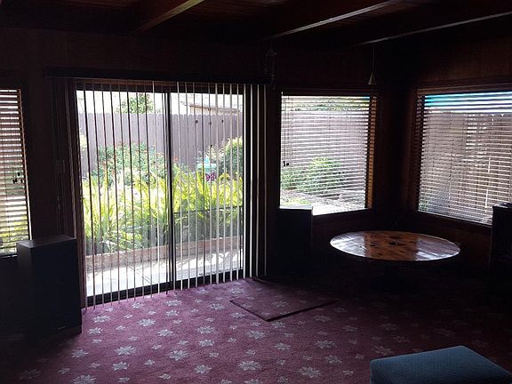 4th image of 5621 Johns Dr