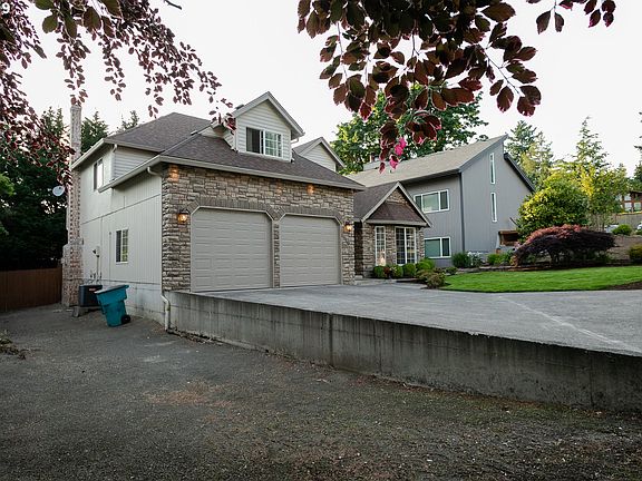3rd image of 1512 SE 113th Ct