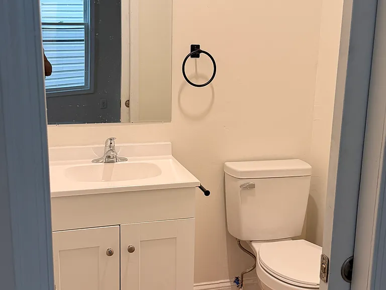 102 Arch St #102 — Photo 3