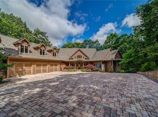 1090 Summit Dr, Jasper, GA 30143