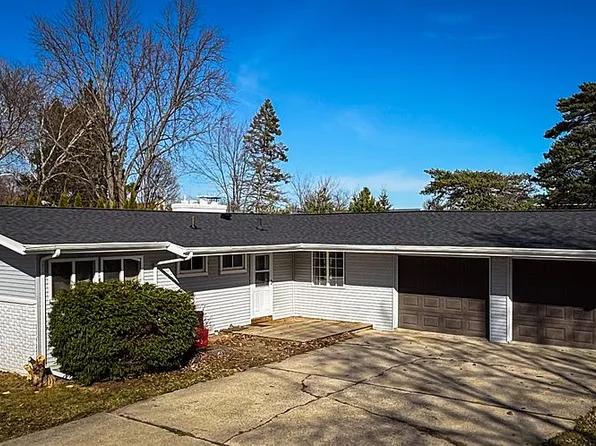 3130 Sherwood St, Saginaw, MI 48603