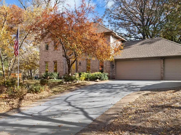 17711 Creek Ridge Pass, Minnetonka, MN 55345