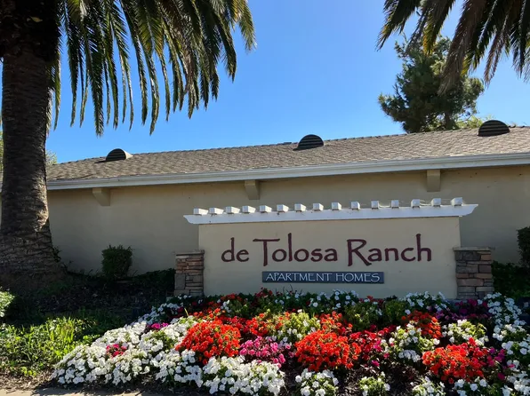 de Tolosa Ranch Apartments