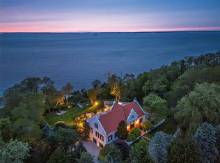 215 Hillcrest Dr, Orient, NY 11957