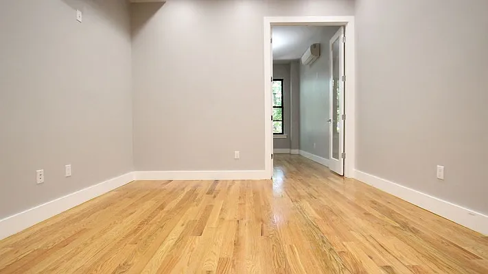 Rented by Nooklyn NYC LLC | media 13