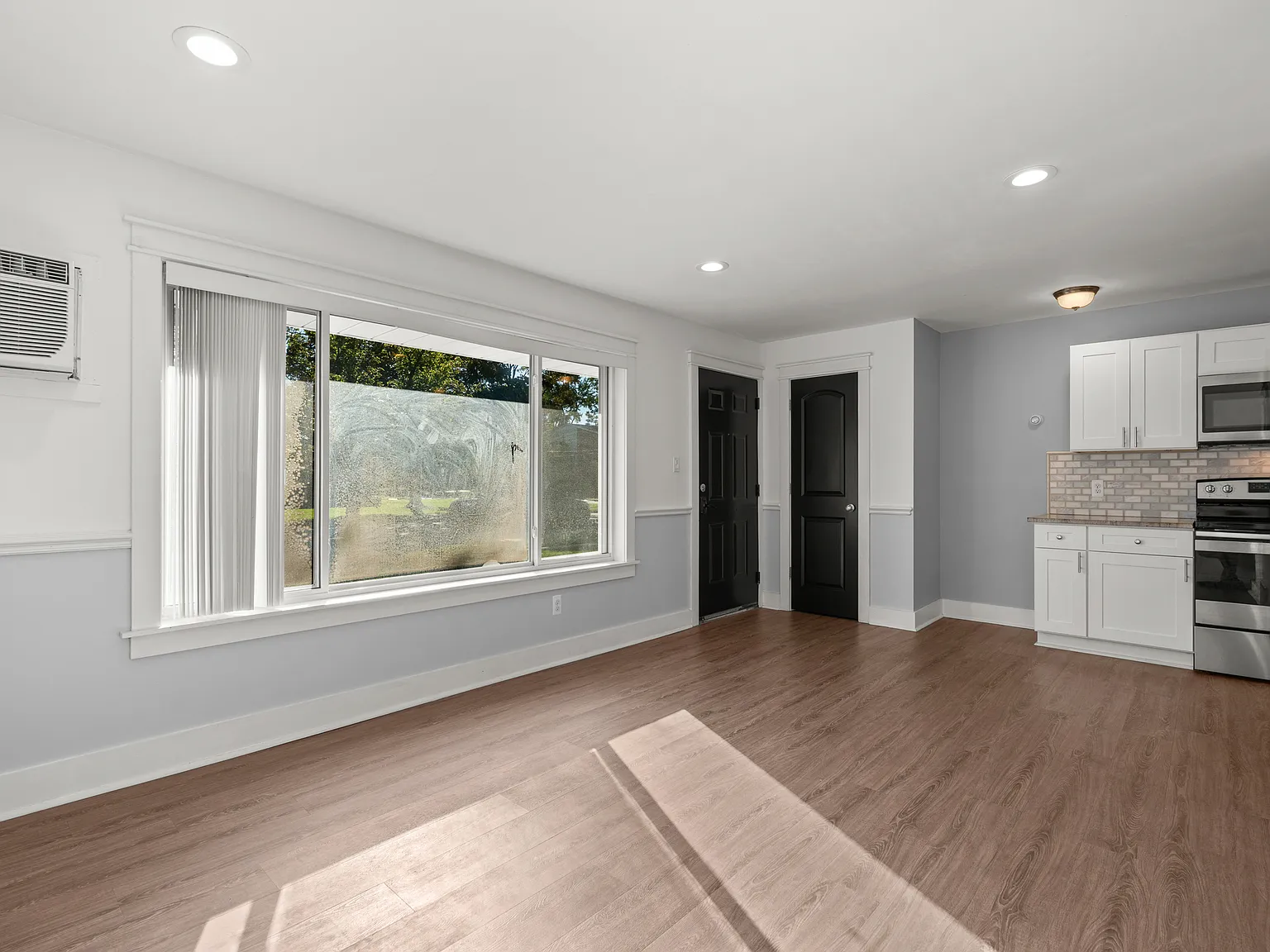 1 bed, 600 sqft, $1,300 — Photo 4