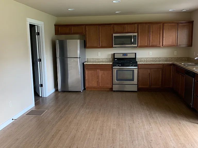 1148 Forestglen Dr — Photo 19