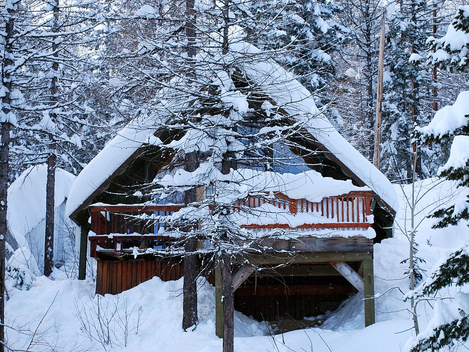 Cozy Cabin
