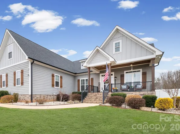1055 Coppergate Dr, Salisbury, NC 28147