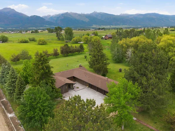 586 Cash Nichols Rd, Stevensville, MT 59870