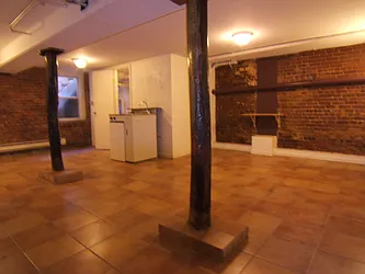 Rented by Joel Weisz, LREB