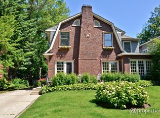 1004 Lake Ave, Wilmette, IL