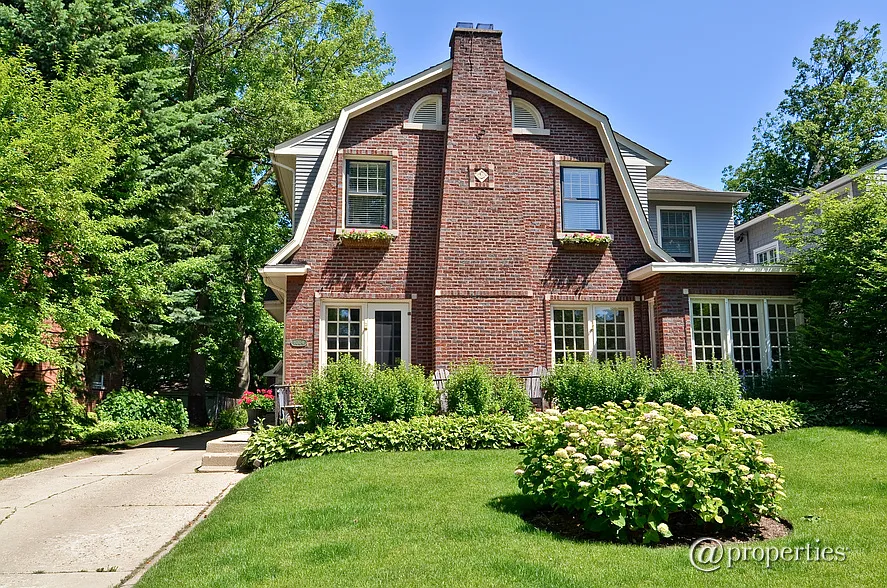1004 Lake Ave photo 1