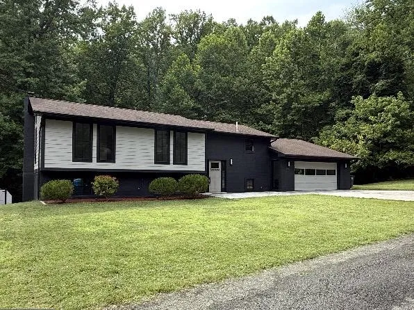9901 Turret Ln, Clinton, MD 20735