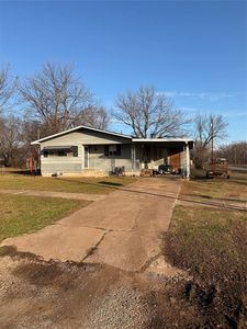 122 E 2nd St, Davenport, OK, 74026