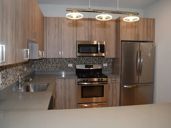 6144 S University Ave #3, Chicago, IL 60637