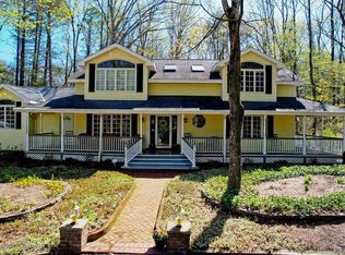 5079 High Terrace Rd, Stroudsburg, PA 18360