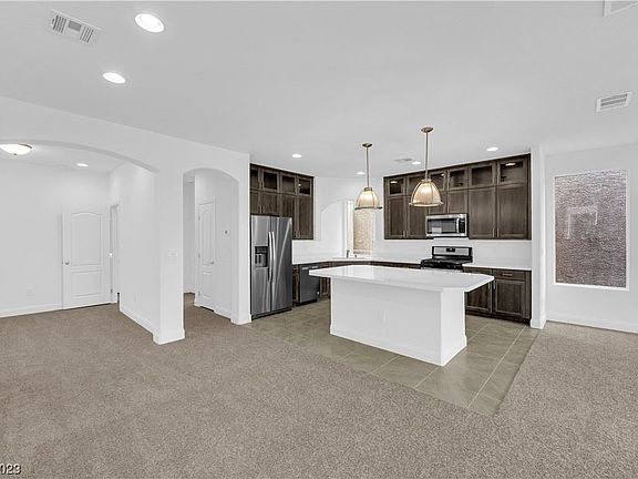 5th image of 5921 Aurora Gold Ave