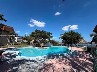 Coco Wood, Miami, FL 33179