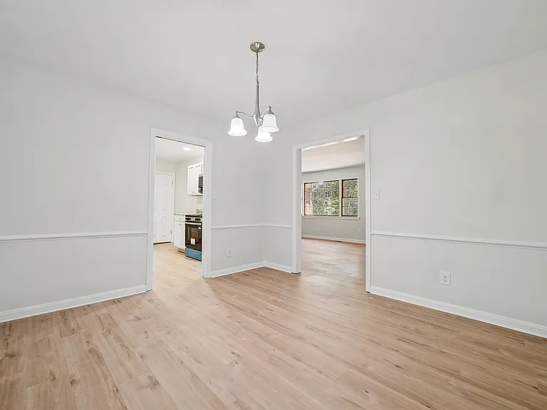 97 Shamrock Ln — Photo 11