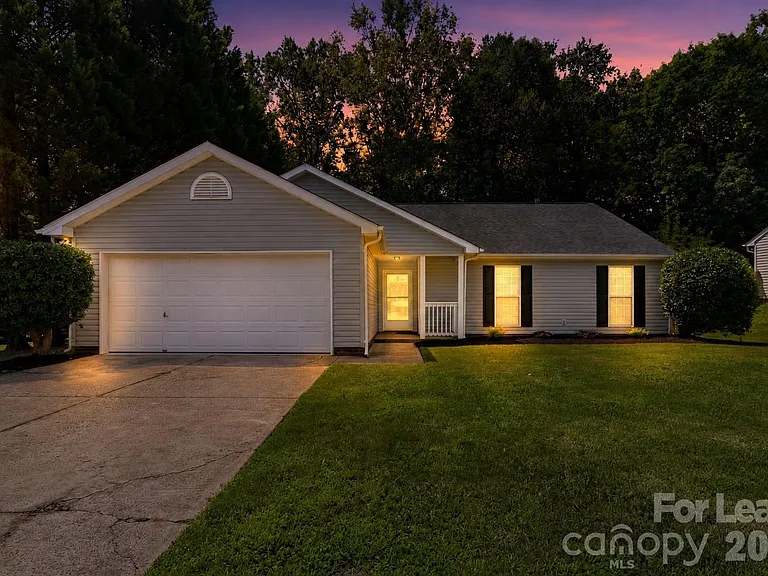 13114 Woodland Farm Dr — Photo 2