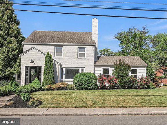 2nd image of 306 N 17th St