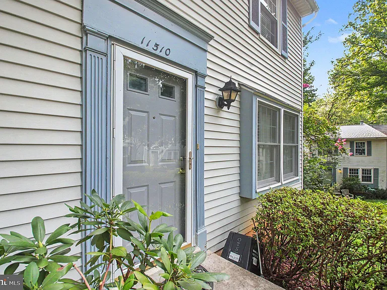 11510 Underoak Ct — Photo 4