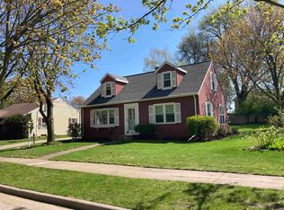 137 Jefferson Pl, Kimberly, WI 54136