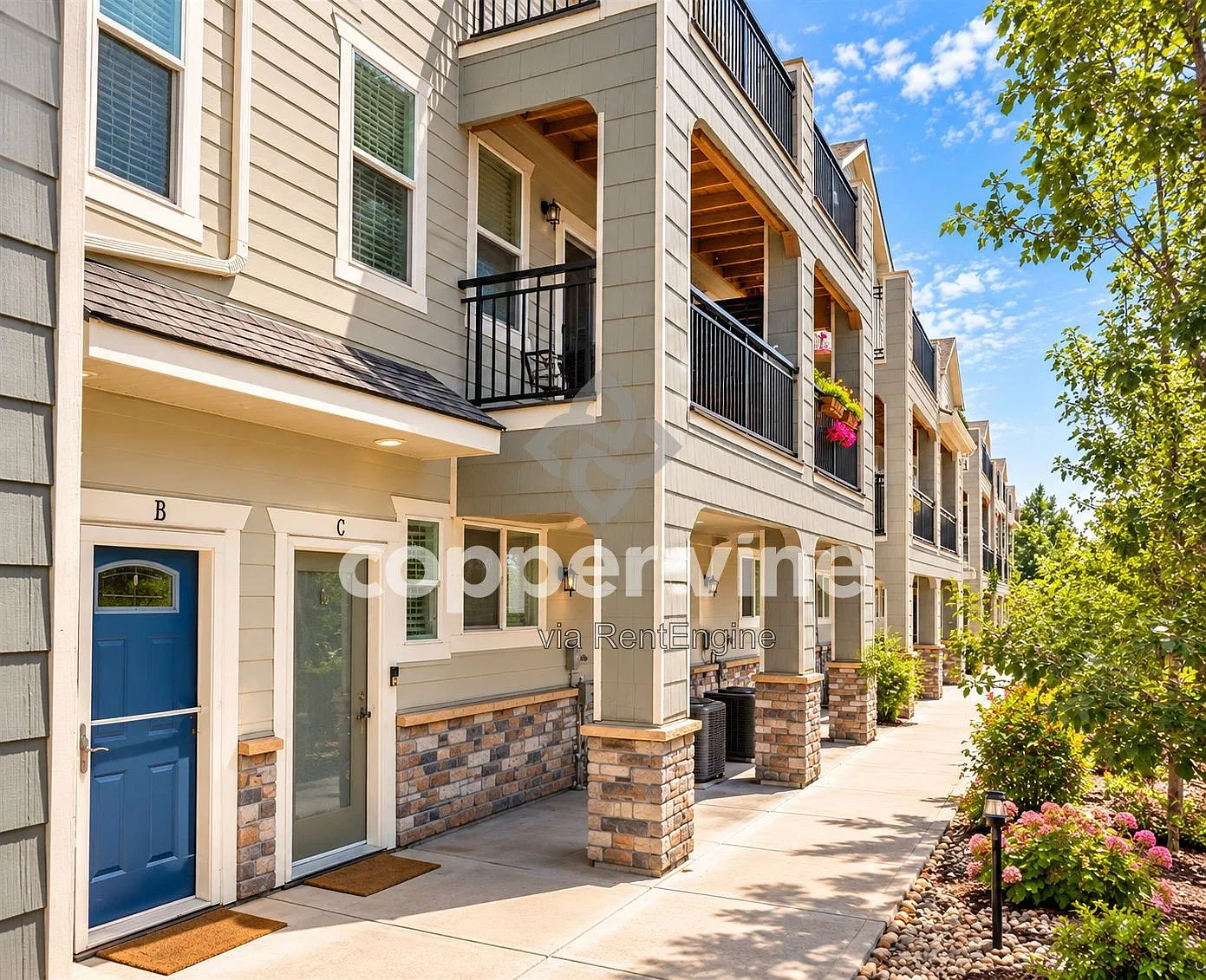 2 bed, 4.0 bath, 1588 sqft, $2,130 — Photo 1