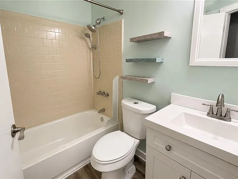 1235 Grayland Hills Dr — Photo 12