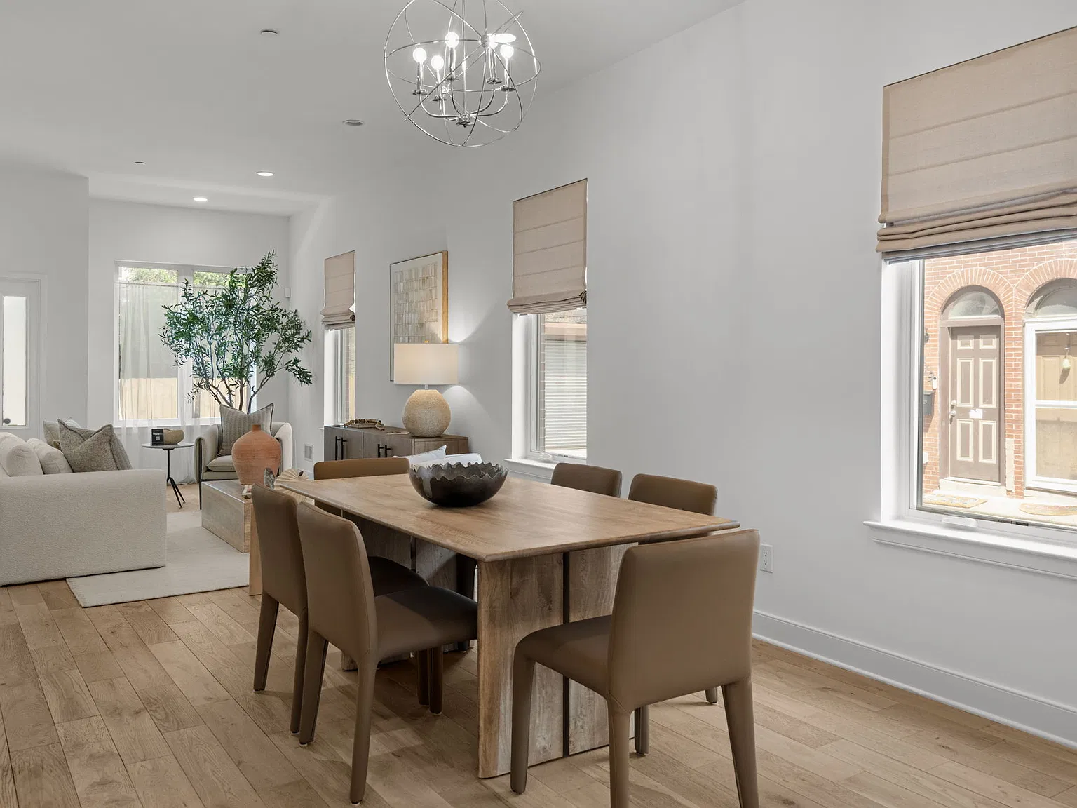 4 bed, $3,800 — Photo 4