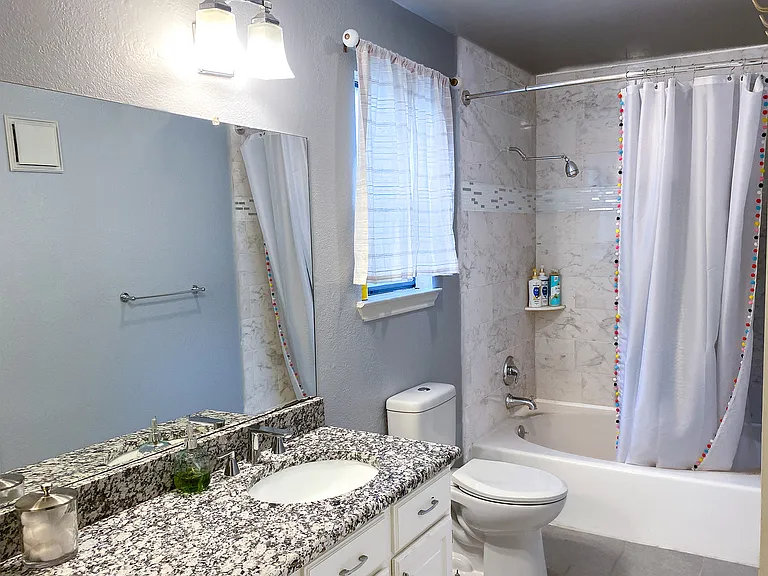 7340 Skillman St #602 — Photo 9