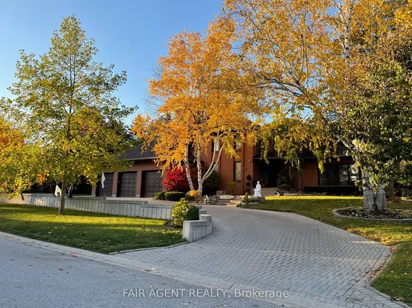 18 Tobin Ct, London, ON N6K 3Y3