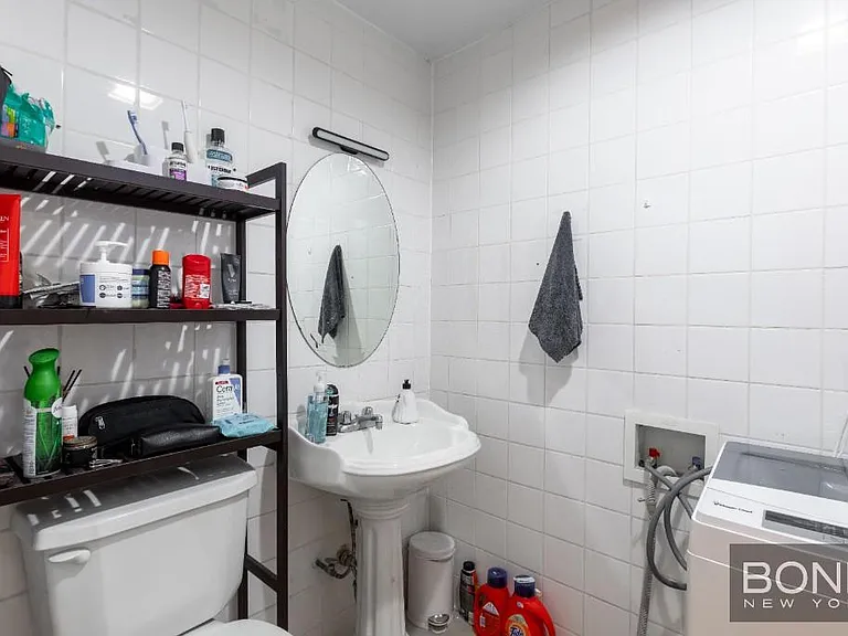 810 Broadway #5-R — Photo 6