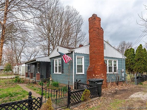 5th image of 8 Roselawn Ct