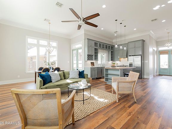 2nd image of 127 Milan Cir
