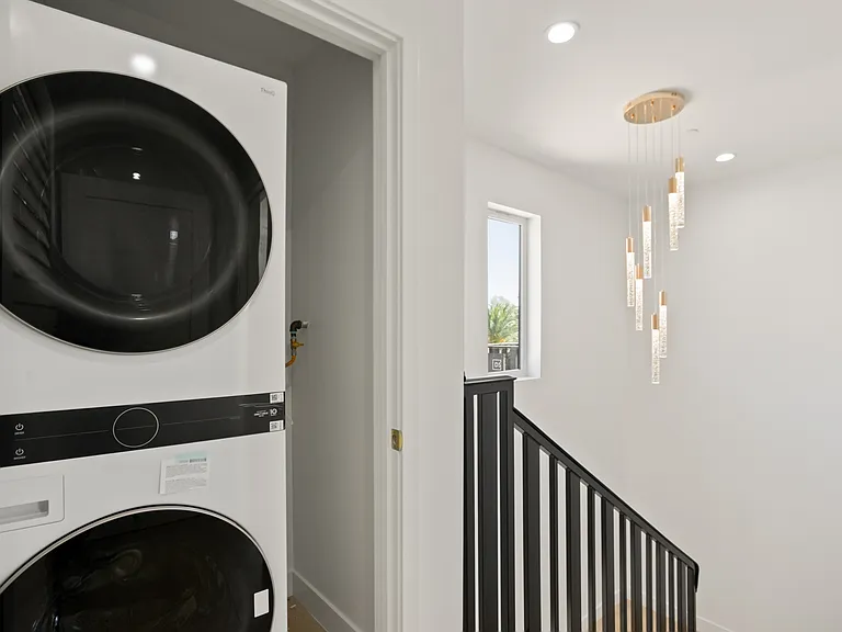 11502 Valjean Ave #1/2 — Photo 14