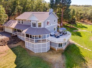 3594 Valley View Rd, Rescue, CA 95672