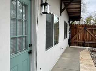 585 N St UNIT B, Davis, CA 95616