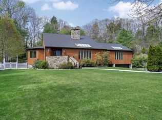 50 Lanark Dr, Westwood, MA 02090