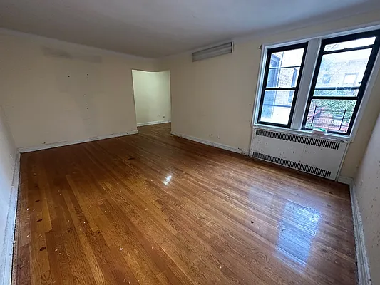 85-11 34th Avenue #6G