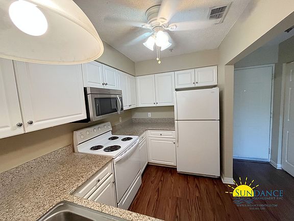 3rd image of 4270 Calinda Ln APT 336