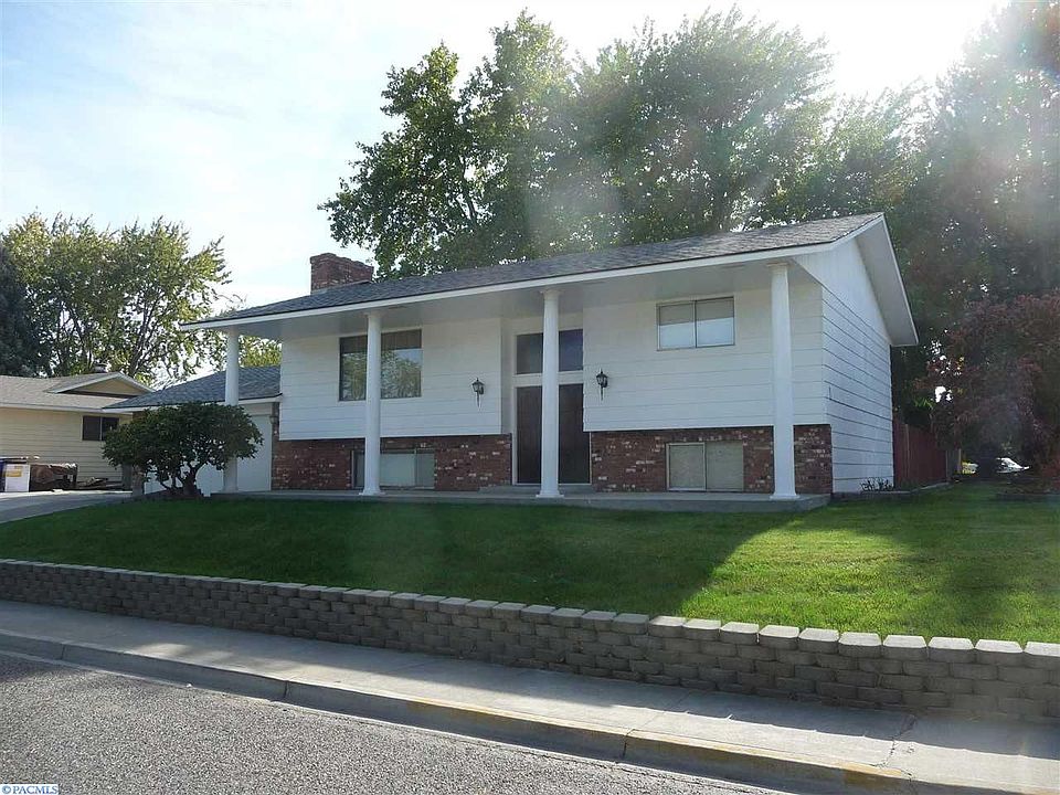 1st image of 419 Spengler St