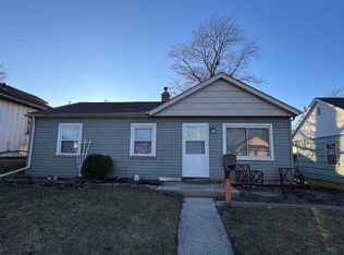 6746 Woodmar Ave, Hammond, IN 46323