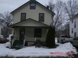 663 Hull St, Sharon, PA 16146
