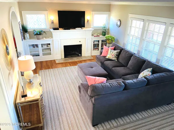 423 Church St, Spring Lake, NJ 07762