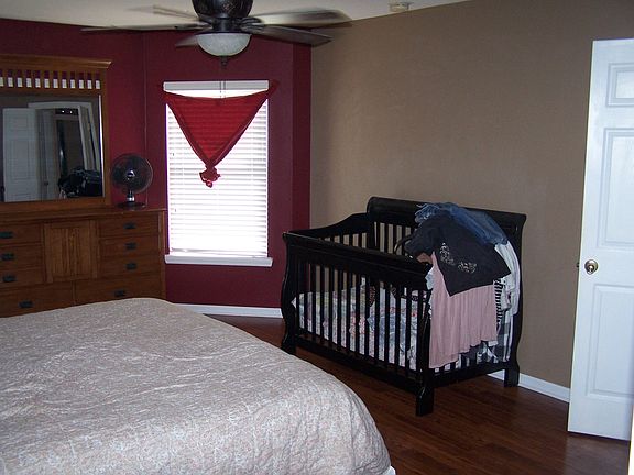 4th image of 6705 Chester Park Cir