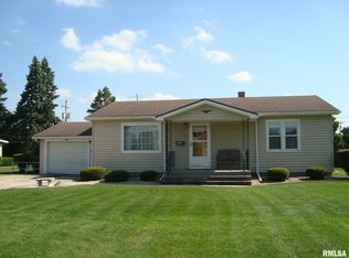 870 Parkview Rd, Galesburg, IL 61401