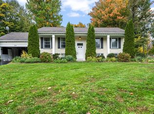 231 Heritage Cir, Rochester, NY 14615