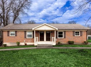 Look and Lease Special! $200 off rent, Clarksville, TN 37043